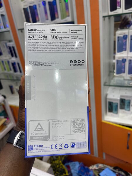 TECNO CAMON 30