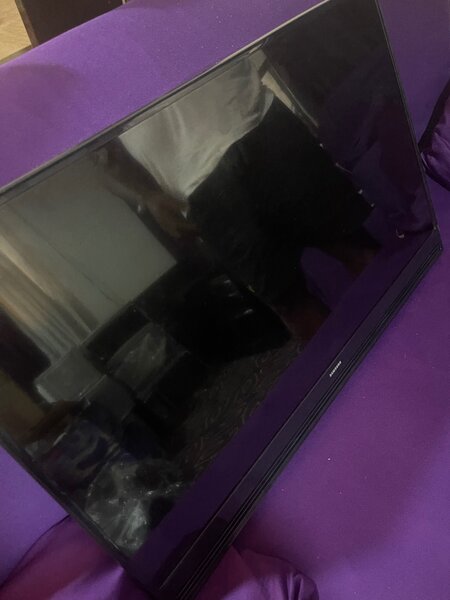 Samsung 48 inches