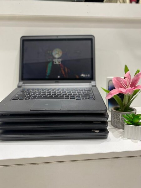 Dell latitude 3340