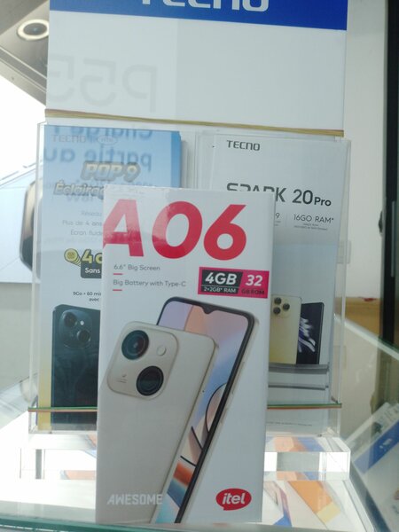NOUVEAUTÉ : ORIGINAL : ITEL A06 (32/4)