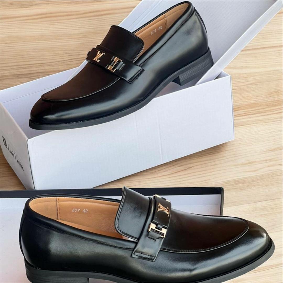 Fashion shoes