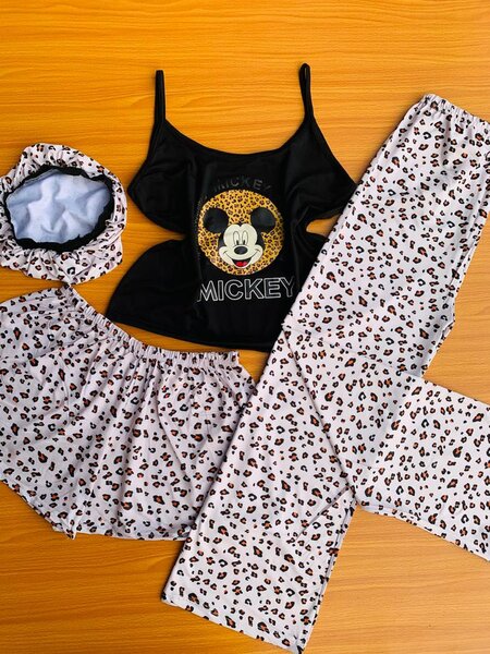 Night wear