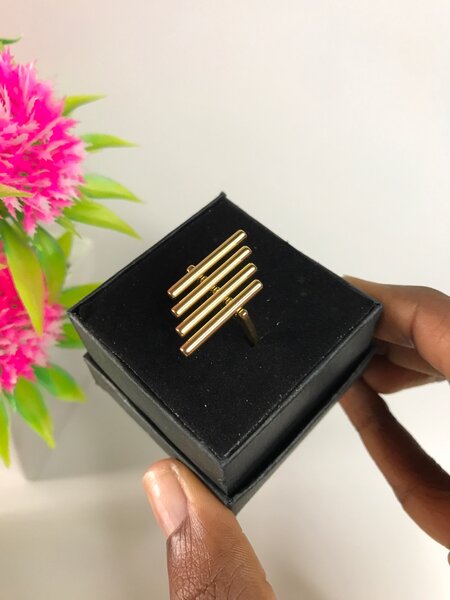 Necklaces, Bracelets, earrings, rings and gift packages