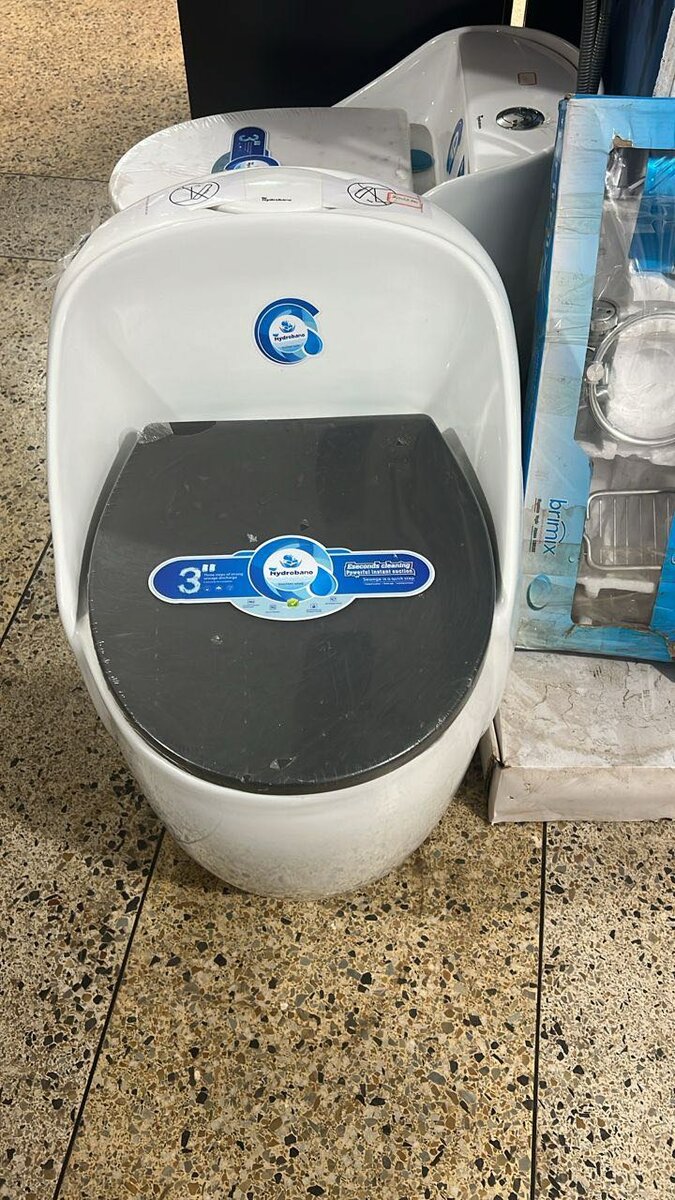 COMPLETE WC