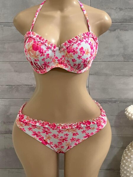 Ladies swimsuits