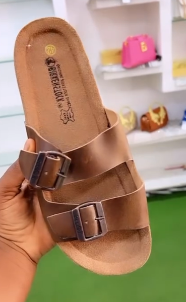 slippers