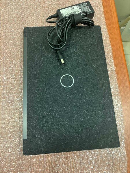 Dell Latitude 7490
