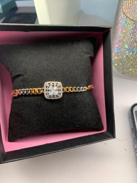 Quality bracelet