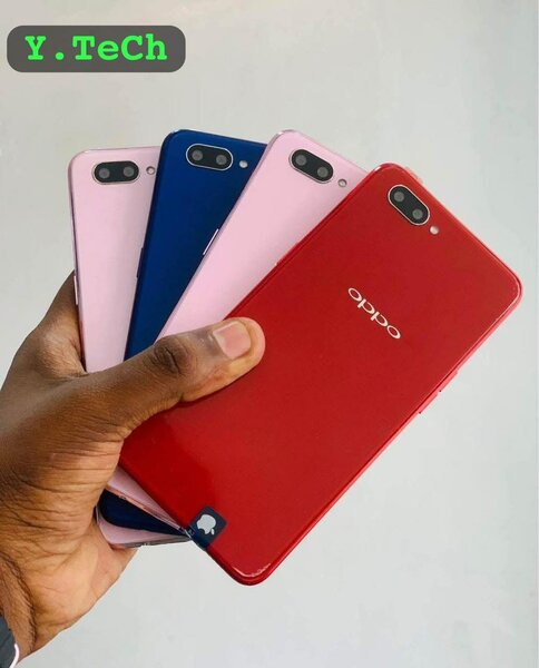 Smartphone Oppo A83