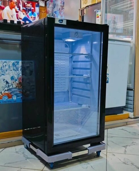 100L SHOWCASE FRIDGE