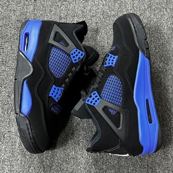 Nike Jordan 4