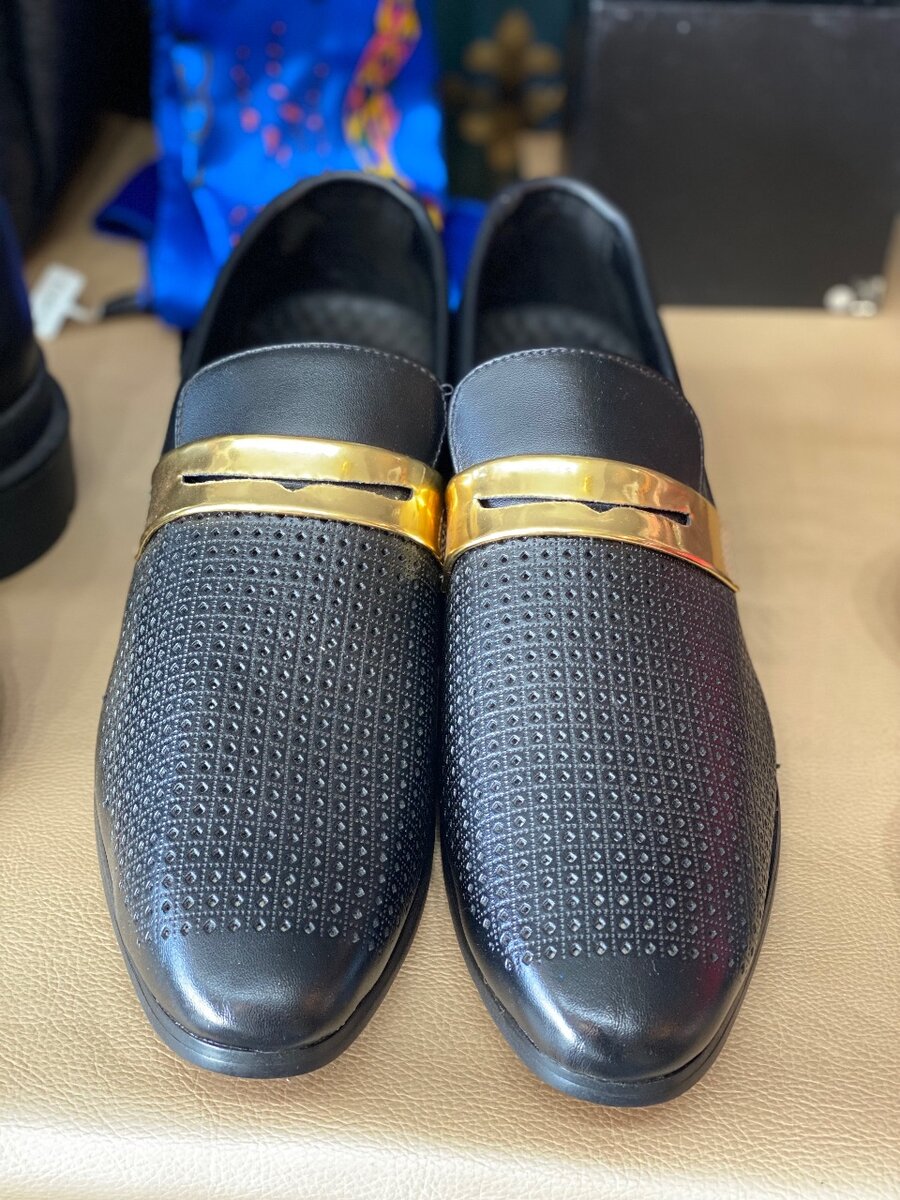 ITALIAN SHOE