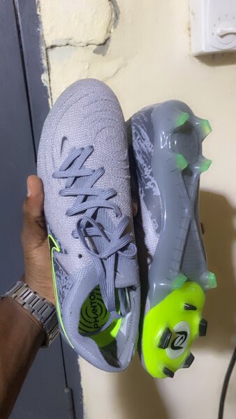 Nike phantom