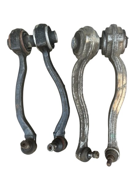 Barres de suspension automobile