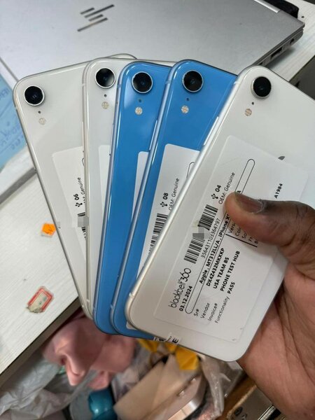 iPhone XR