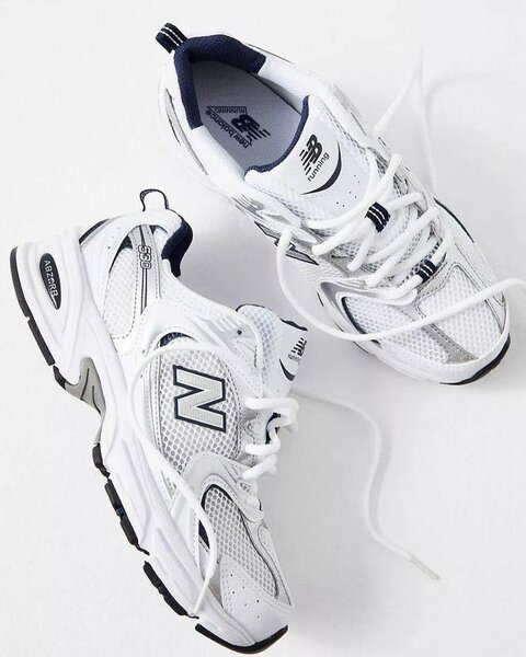 NEW BALANCE 530