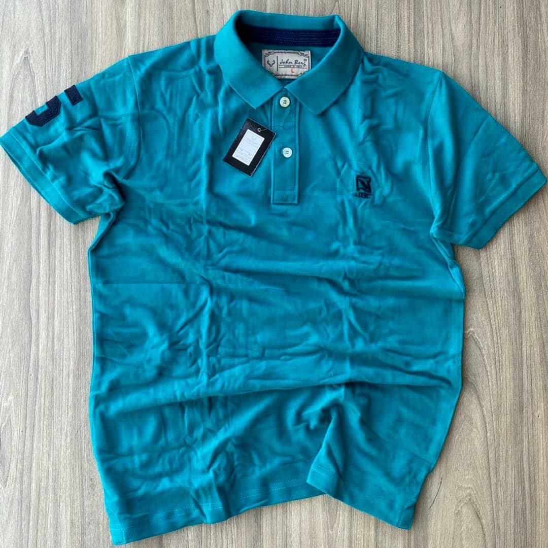 T-shirt bleu
