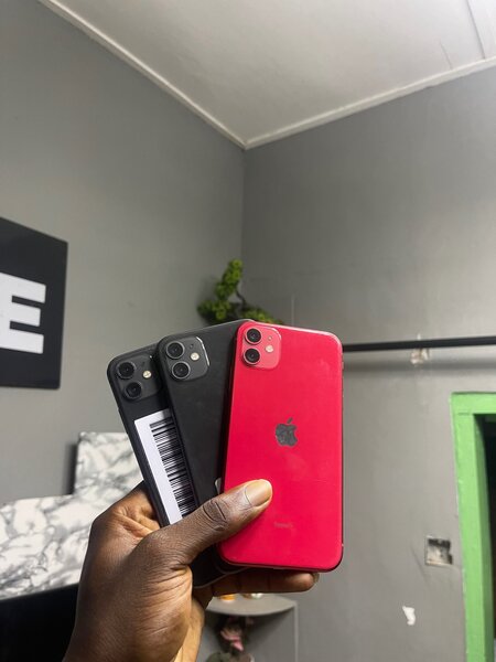 iPhone 11