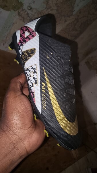 Soccer boots