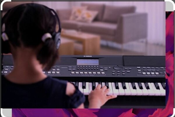 Piano E473 Yamaha