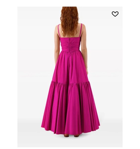 Sleeve dress