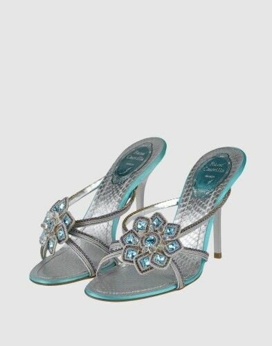 Ladies heel