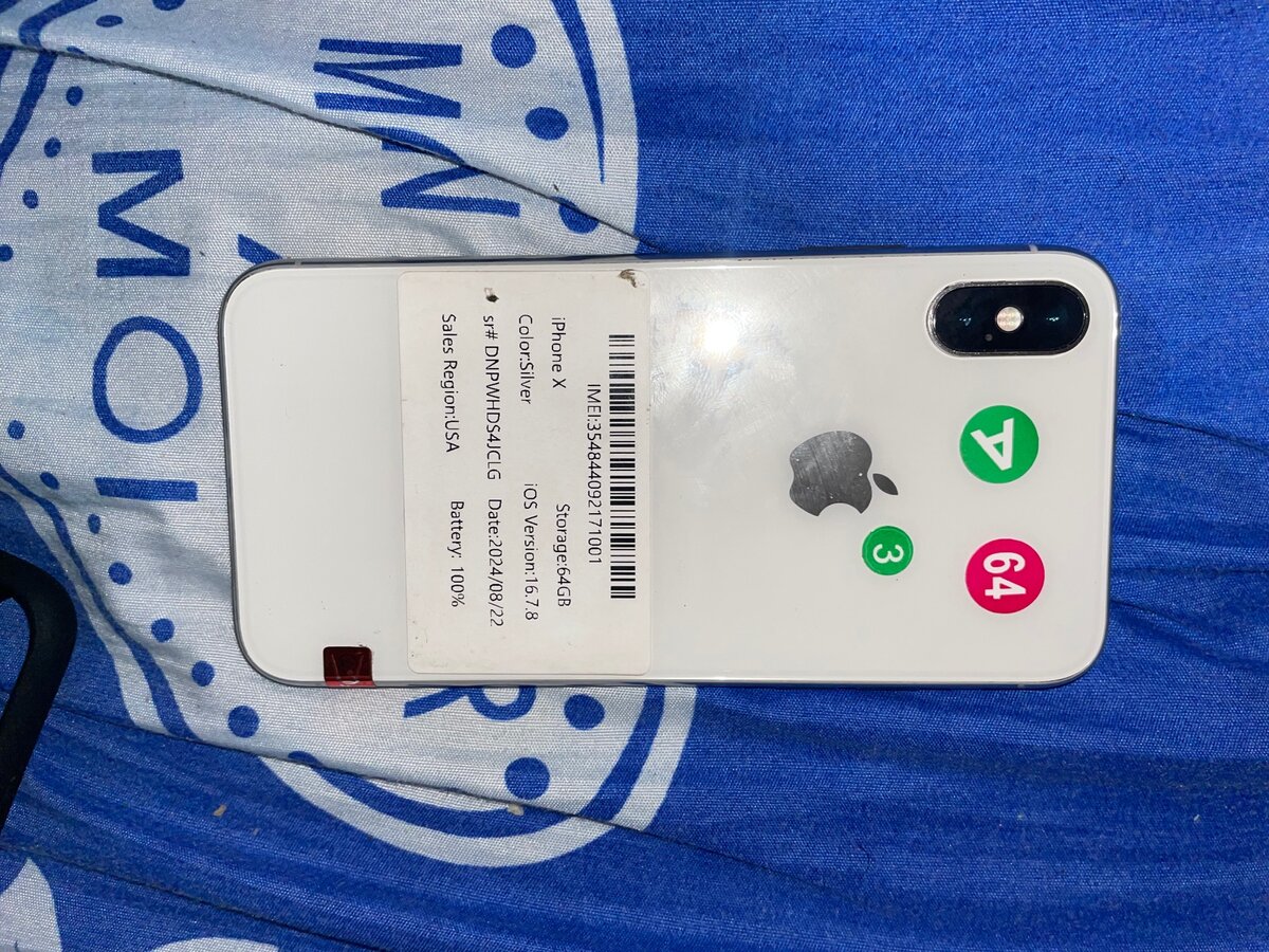 iPhone X 64Go