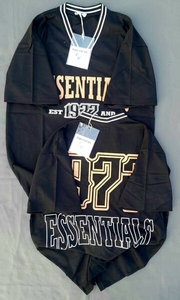 Tee-shirts