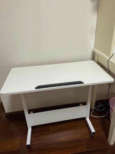 Office table