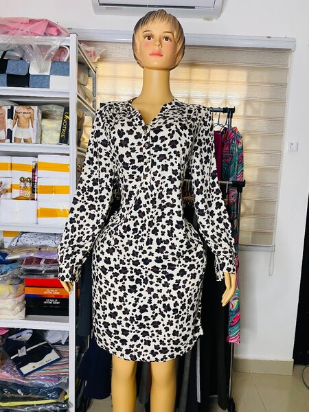 Ladies dress