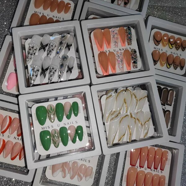 Faux ongles