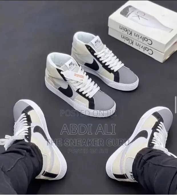 NIKE CLASSIC