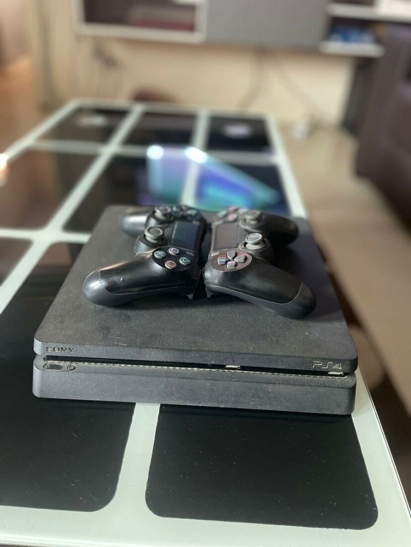 PS4 slime