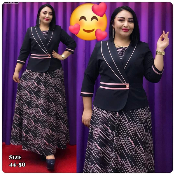 Robe noir rose