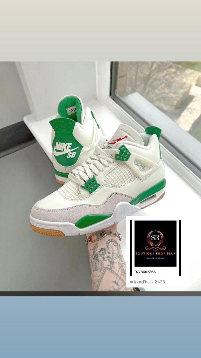 Basket AIR  Jordan rétro 4