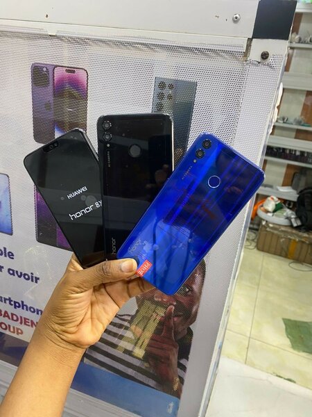 HUAWEI HONOR 8X