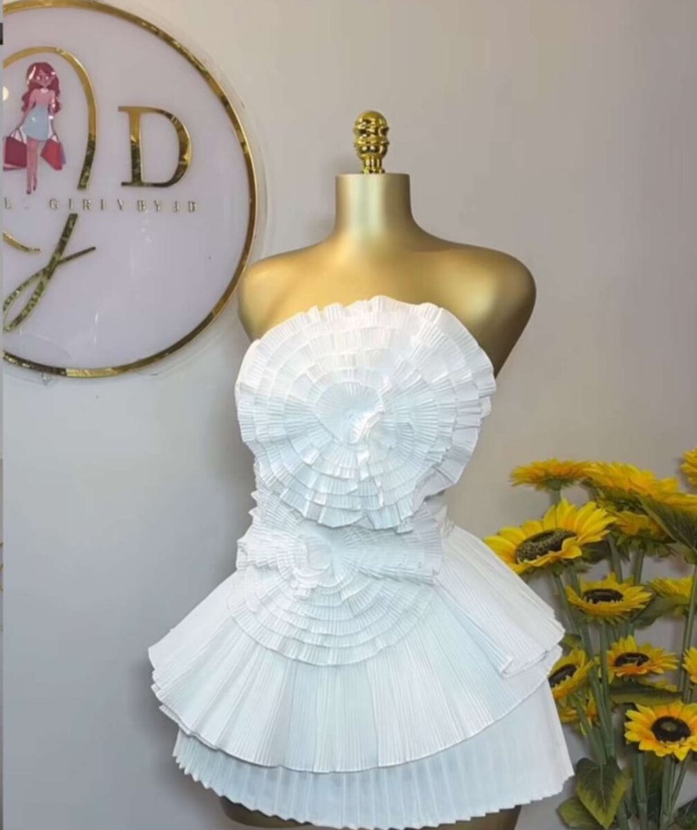 Available in medium