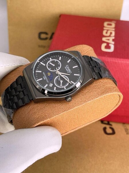 Montre de Luxe ( CASIO ) + un Bracelet offert