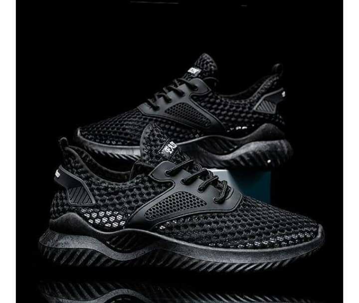 Sneakers for men