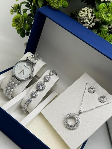 Ladies set