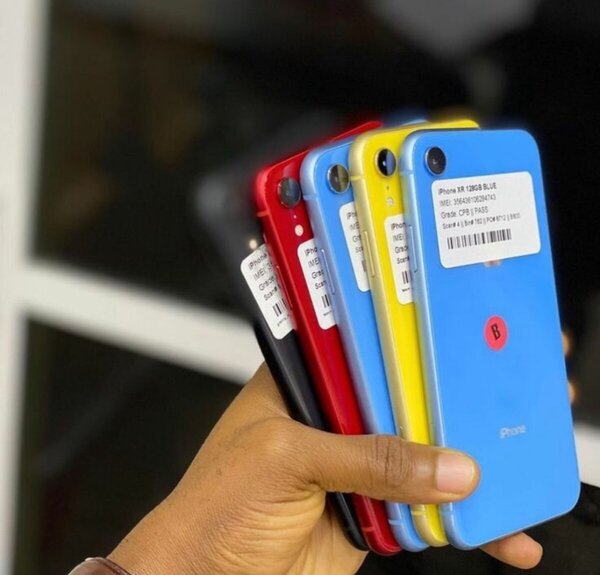 IPHONE XR