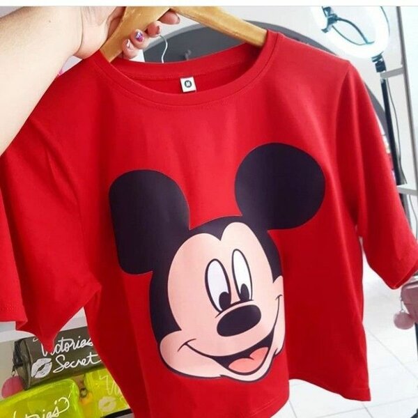 T SHIRT
