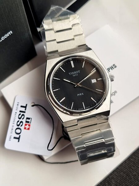 Luxe Wristwear