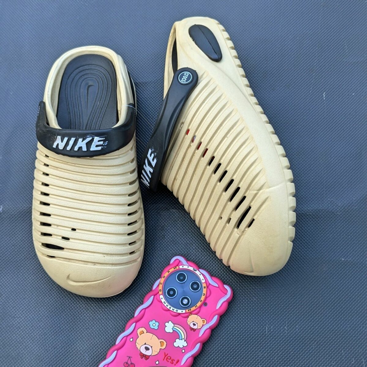 Slippers for men