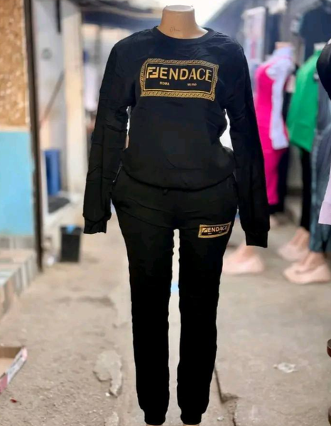Traje de dos piezas
