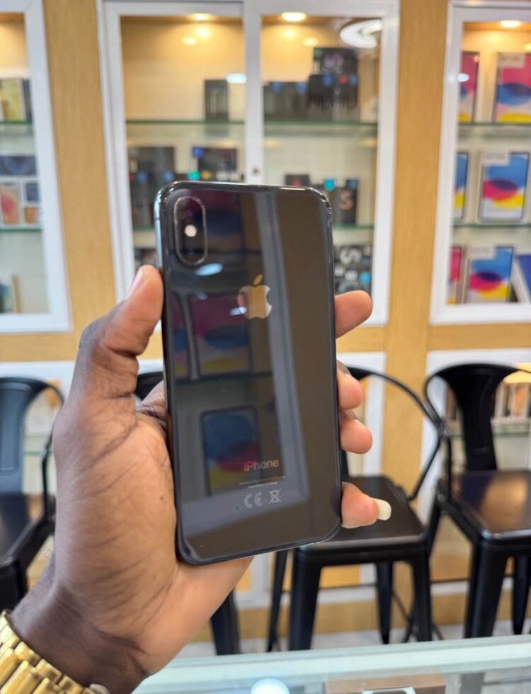 iPhone X