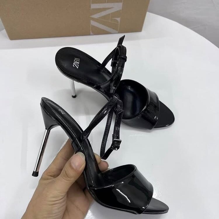 ZARA.