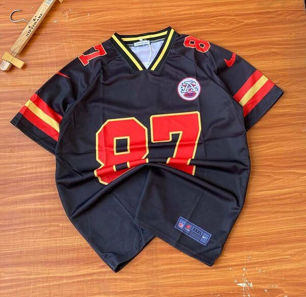 Jerseys tops