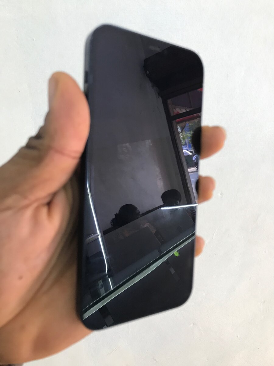 iPhone 12