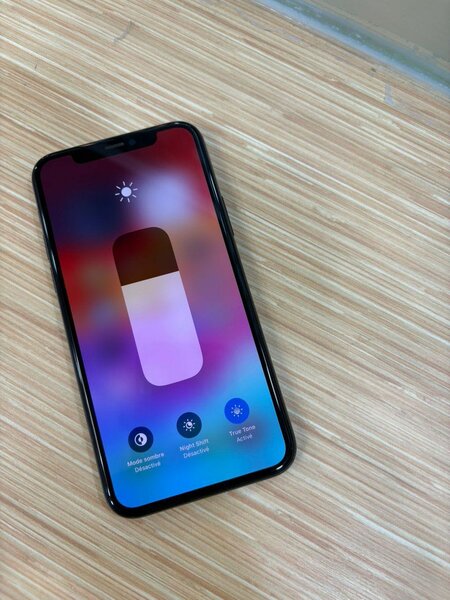 iPhone 11 64 Go